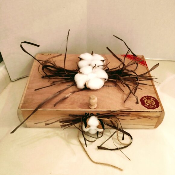 Suenos de Saundra Upcycled, Large, COROJO #5, Cigar Box, Home Accent/Storage - Picture 11 of 12